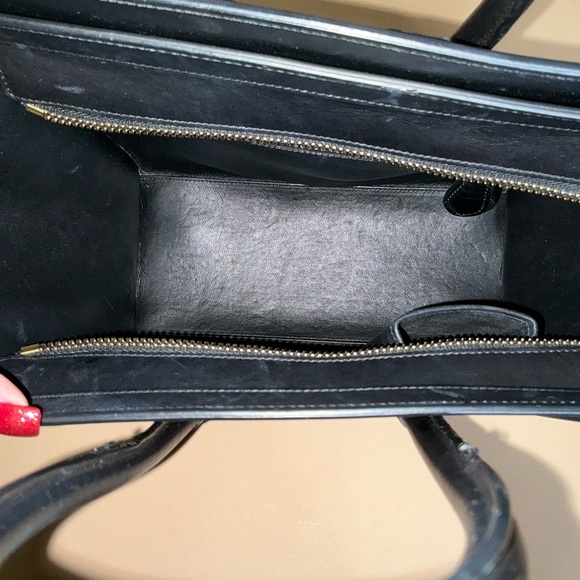 Celine Luggage Tote Handbag
Blue Cream - Picture 4 of 5